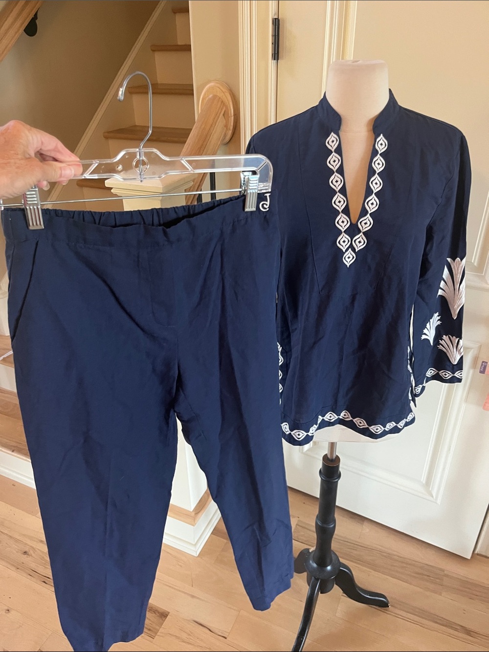 Jude Connally Navy Blue Set Embroidered Long Sleeve Top Matching Pull on Pants